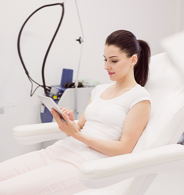 EMSculpt Before and After Thighs